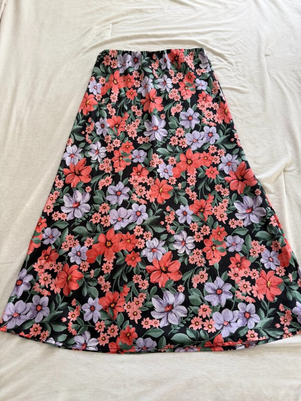 Floral Black Maxi Skirt - L